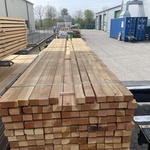Ca. 77x Douglas Regels Fijnbezaagd, 50x75mm, lengte 500cm